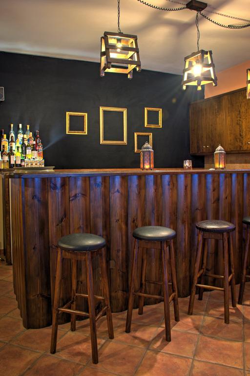 司诺娜斯特萨克伊酒店 卡尔派尼西翁 外观 照片